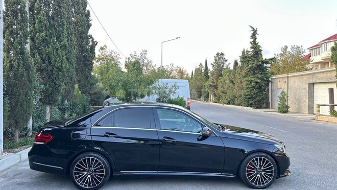 Mercedes E 220 2014, 211,000 km - 2.1 l - Bakı