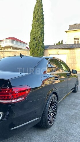 Mercedes E 220 2014, 211,000 km - 2.1 l - Bakı