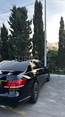 Mercedes E 220 2014, 211,000 km - 2.1 l - Bakı