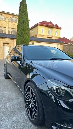 Mercedes E 220 2014, 211,000 km - 2.1 l - Bakı
