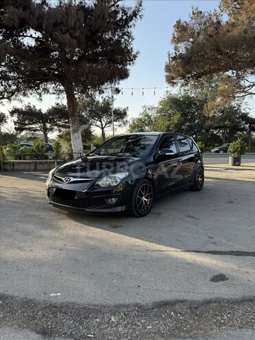 Hyundai i30 2010, 300,000 km - 1.6 л - Bakı