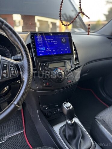 Hyundai i30 2010, 300,000 km - 1.6 л - Bakı