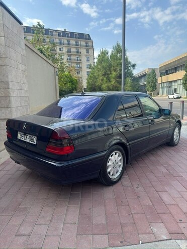 Mercedes C 180 1999, 348,000 km - 1.8 l - Bakı