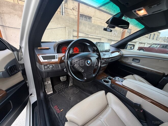 BMW 740 2006, 320,000 km - 4.0 l - Bakı