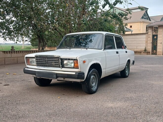 LADA (VAZ) 2107 2010, 134,000 km - 1.6 l - Bakı