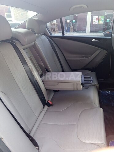 Volkswagen Passat 2005, 411,381 km - 2.0 l - Gəncə