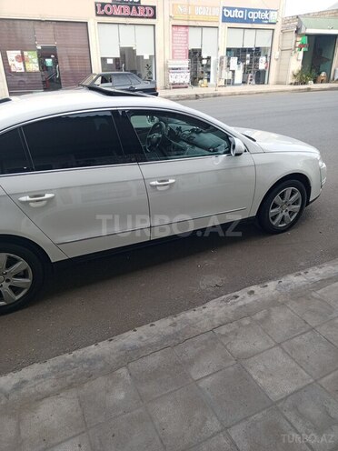 Volkswagen Passat 2005, 411,381 km - 2.0 l - Gəncə