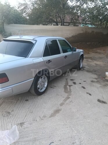 Mercedes 220 E 1993, 600,000 km - 2.2 l - Sumqayıt