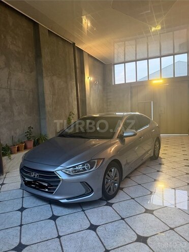 Hyundai Elantra 2017, 196,943 km - 2.0 l - Gəncə