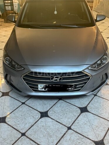 Hyundai Elantra 2017, 196,943 km - 2.0 l - Gəncə