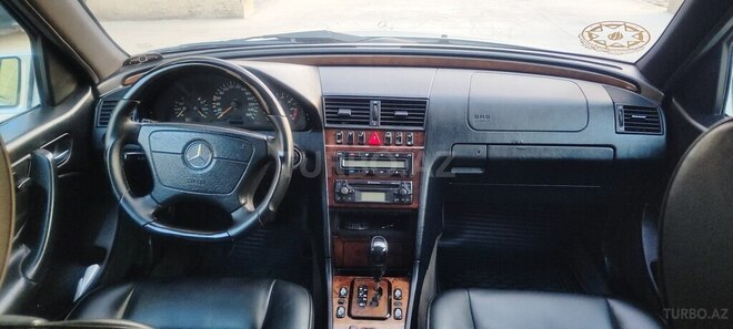 Mercedes C 240 1999, 355,300 km - 2.4 l - Kürdəmir