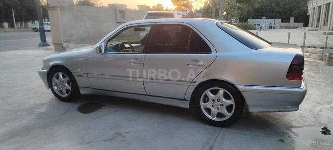 Mercedes C 240 1999, 355,300 km - 2.4 l - Kürdəmir