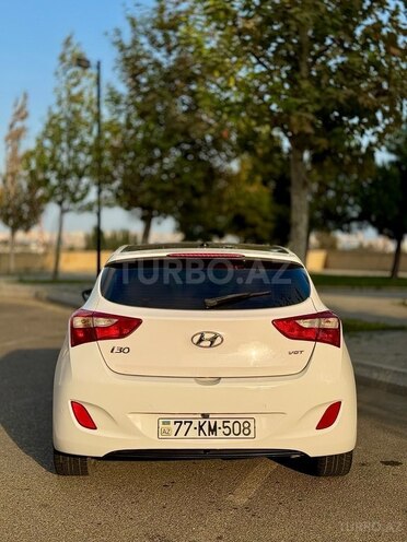 Hyundai i30 2012, 215,619 km - 1.6 l - Bakı