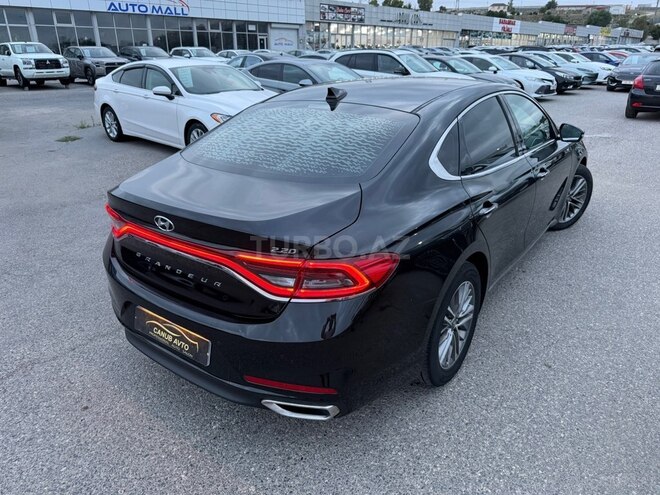 Hyundai Grandeur 2017, 228,000 km - 2.2 л - Bakı