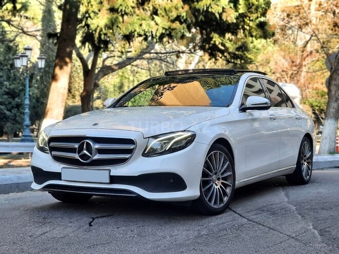 Mercedes E 300 d 2018, 256,000 km - 2.0 l - Bakı