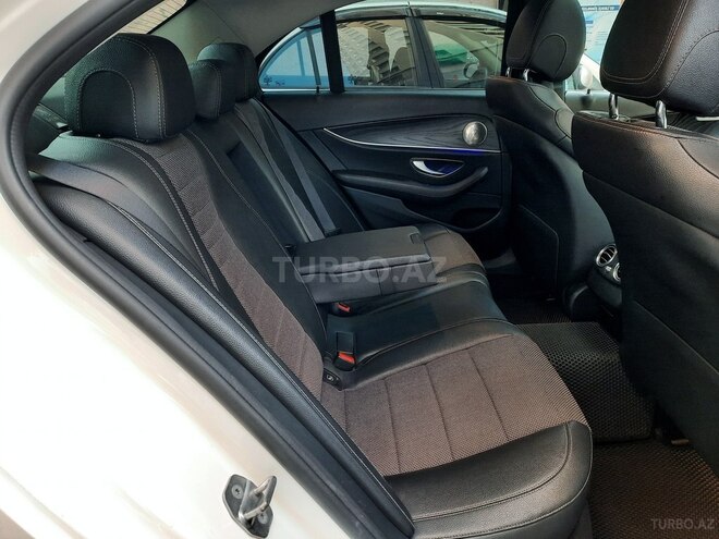 Mercedes E 300 d 2018, 256,000 km - 2.0 l - Bakı