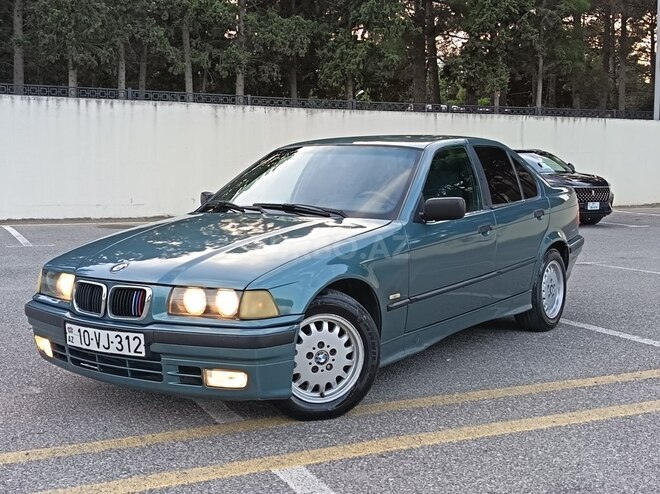 BMW 320 1997, 257,834 km - 2.0 l - Sumqayıt