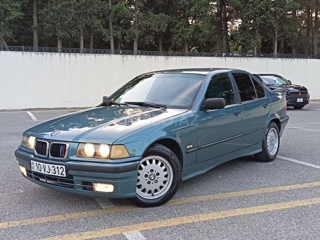 BMW 320 1997, 257,834 km - 2.0 l - Sumqayıt