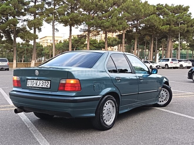 BMW 320 1997, 257,834 km - 2.0 l - Sumqayıt