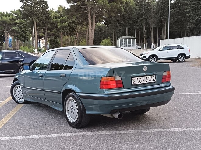 BMW 320 1997, 257,834 km - 2.0 l - Sumqayıt