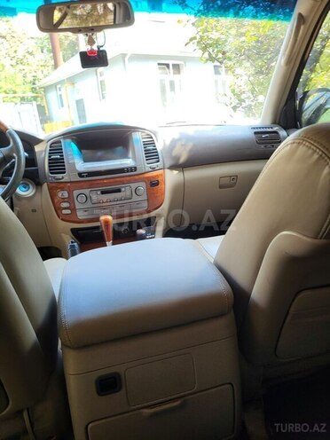 Lexus LX 470 2006, 235,000 km - 4.7 l - Bakı