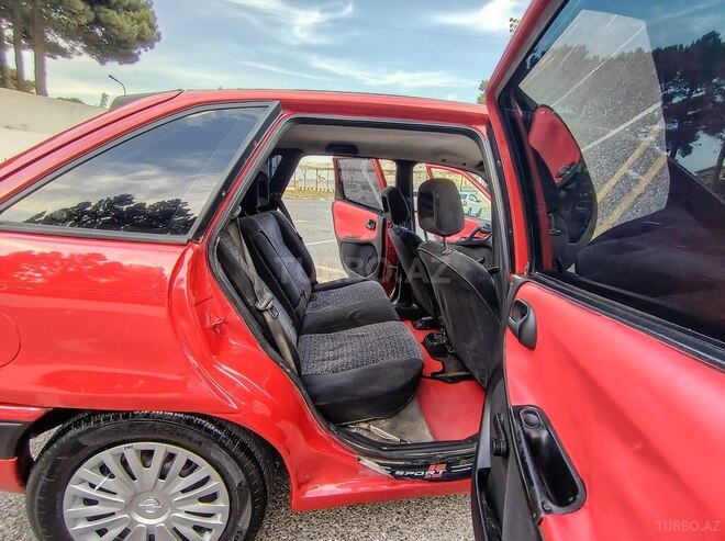 Opel Astra 1997, 208,542 km - 1.6 l - Sumqayıt