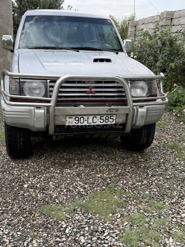 Mitsubishi Pajero 1995, 447,200 km - 2.8 l - Naxçıvan