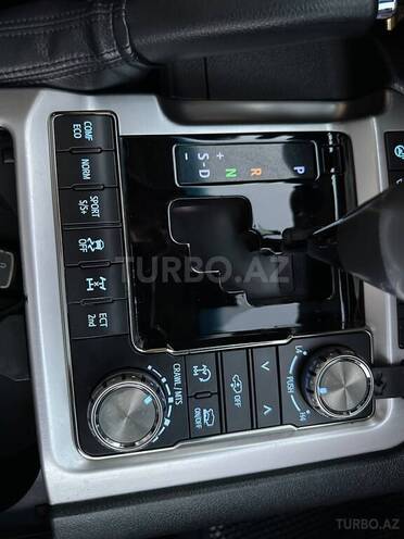 Toyota Land Cruiser 2018, 201,000 km - 4.6 l - Bakı