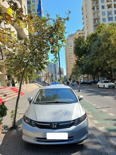 Honda Civic 2012, 400,000 km - 1.5 л - Bakı