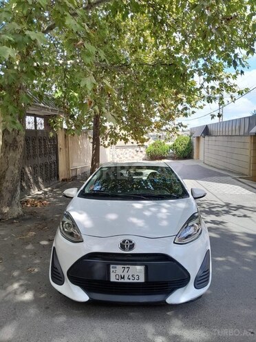 Toyota Aqua 2017, 134,500 km - 1.5 l - Bakı