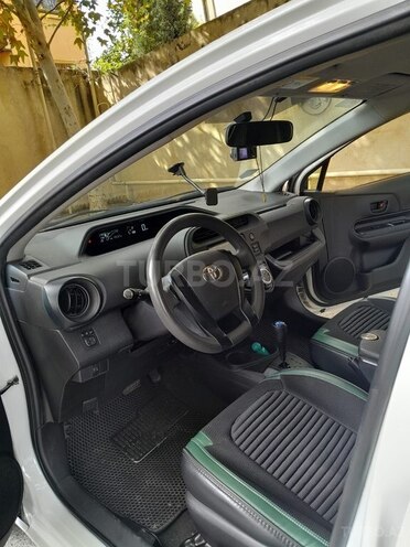 Toyota Aqua 2017, 134,500 km - 1.5 l - Bakı