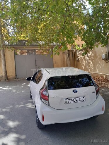 Toyota Aqua 2017, 134,500 km - 1.5 l - Bakı