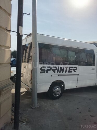 Mercedes Sprinter 312 1995, 312,000 km - 2.9 l - Salyan