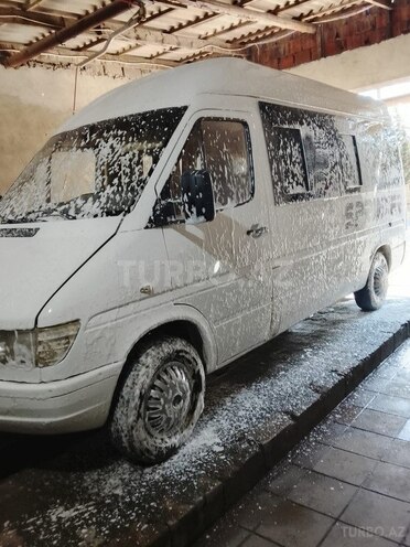 Mercedes Sprinter 312 1995, 312,000 km - 2.9 l - Salyan