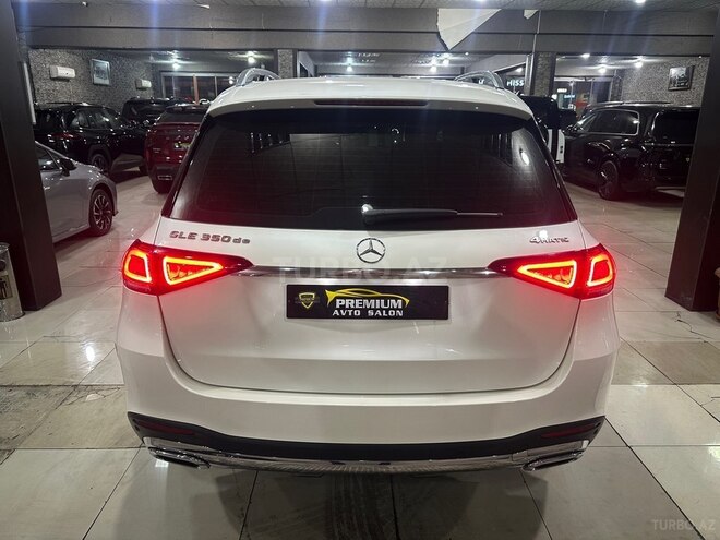 Mercedes  2022, 75,000 km - 2.0 l - Bakı