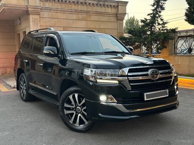 Toyota Land Cruiser 2018, 201,000 km - 4.6 l - Bakı