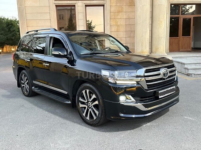 Toyota Land Cruiser 2018, 201,000 km - 4.6 l - Bakı