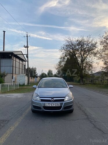 Opel Astra 2006, 267,112 km - 1.3 l - Qax