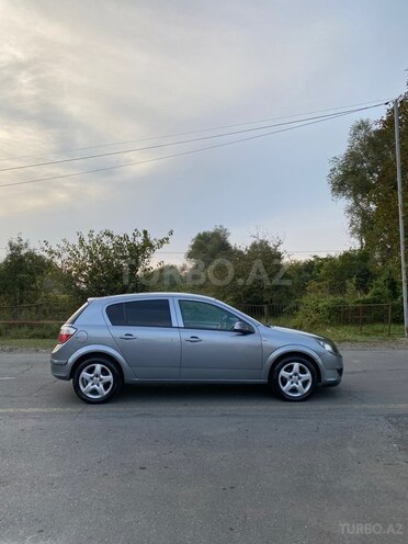 Opel Astra 2006, 267,112 km - 1.3 l - Qax