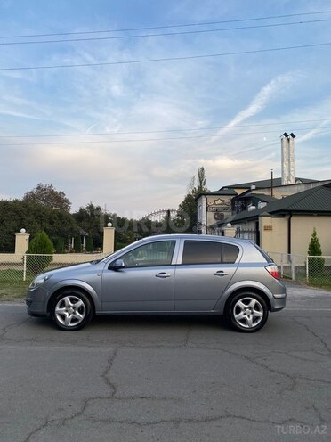 Opel Astra 2006, 267,112 km - 1.3 l - Qax