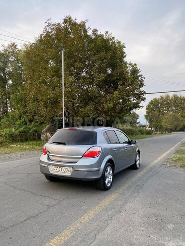 Opel Astra 2006, 267,112 km - 1.3 l - Qax