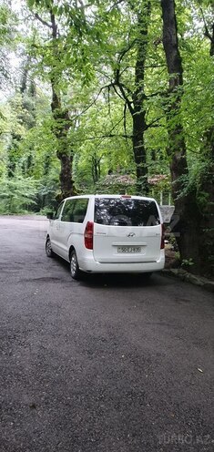 Hyundai H-1 2011, 397,000 km - 2.5 l - Bakı
