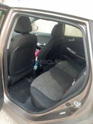 Hyundai Accent 2013, 398,000 km - 1.6 l - Bakı