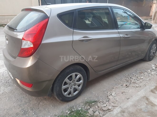 Hyundai Accent 2013, 398,000 km - 1.6 l - Bakı