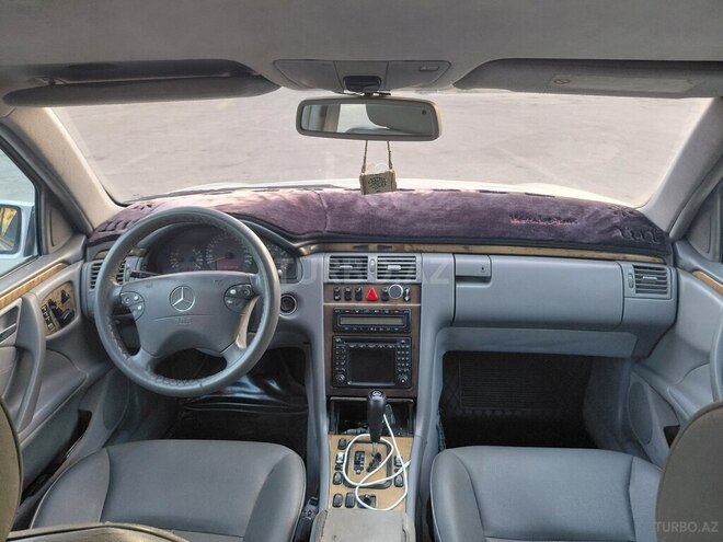 Mercedes E 240 2000, 398,502 km - 2.4 l - Bakı