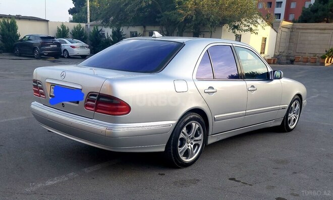 Mercedes E 240 2000, 398,502 km - 2.4 l - Bakı