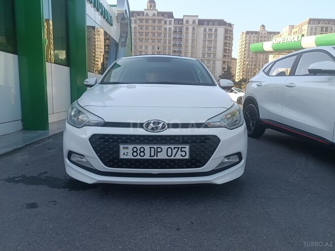 Hyundai i20 2016, 127,200 km - 1.1 л - Bakı
