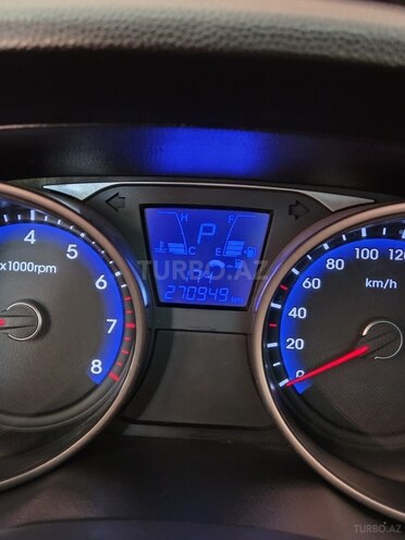 Hyundai ix35 2011, 270,000 km - 2.0 l - Bakı