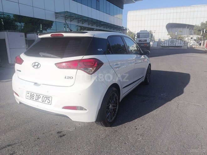 Hyundai i20 2016, 127,200 km - 1.1 л - Bakı