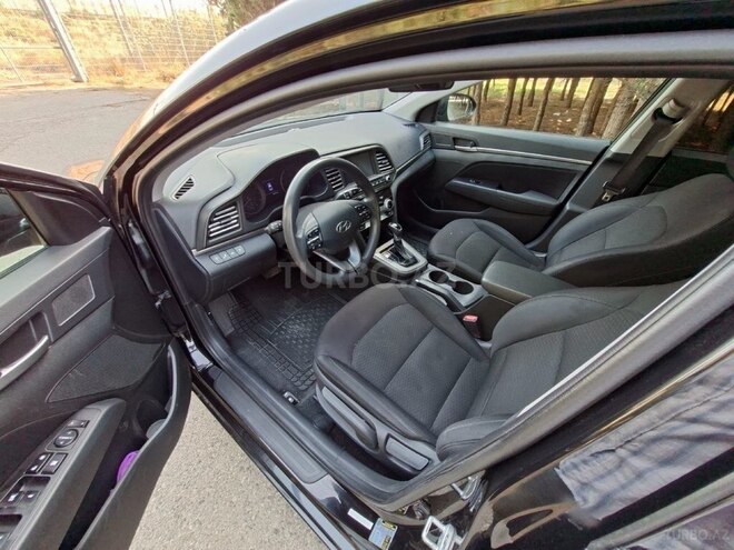 Hyundai Elantra 2018, 150,000 km - 2.0 л - Bakı